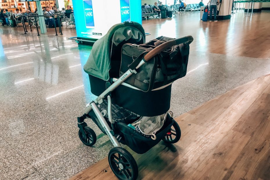 Are Airlines Responsible For Damaged Strollers: Dealing With Broken Stroller